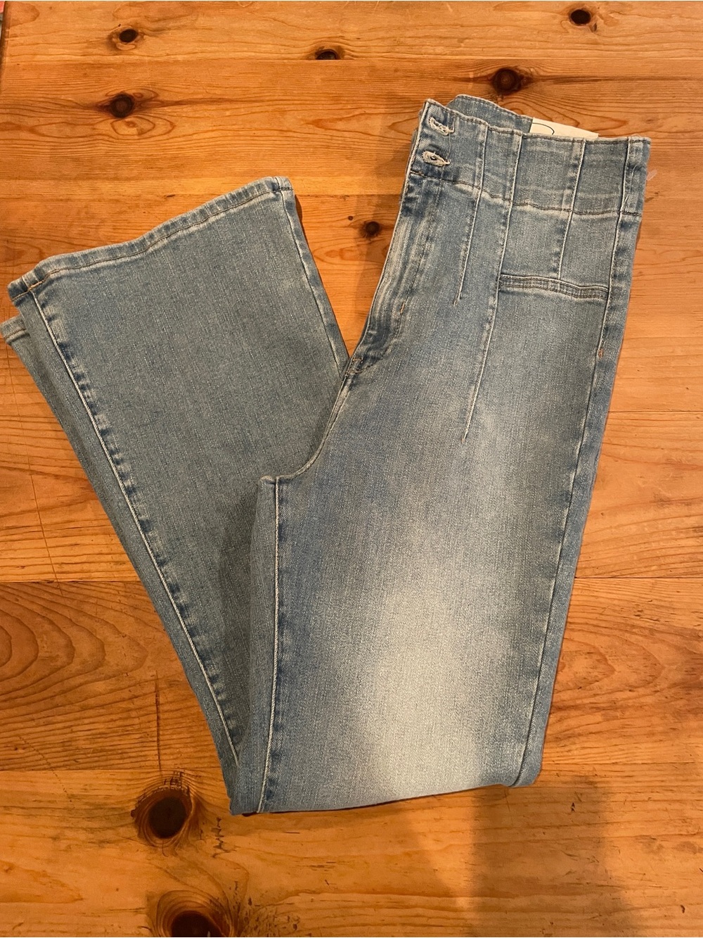 NWT We The Free Jayde Crop Flare Jeans cotton Festival Structured Comfort